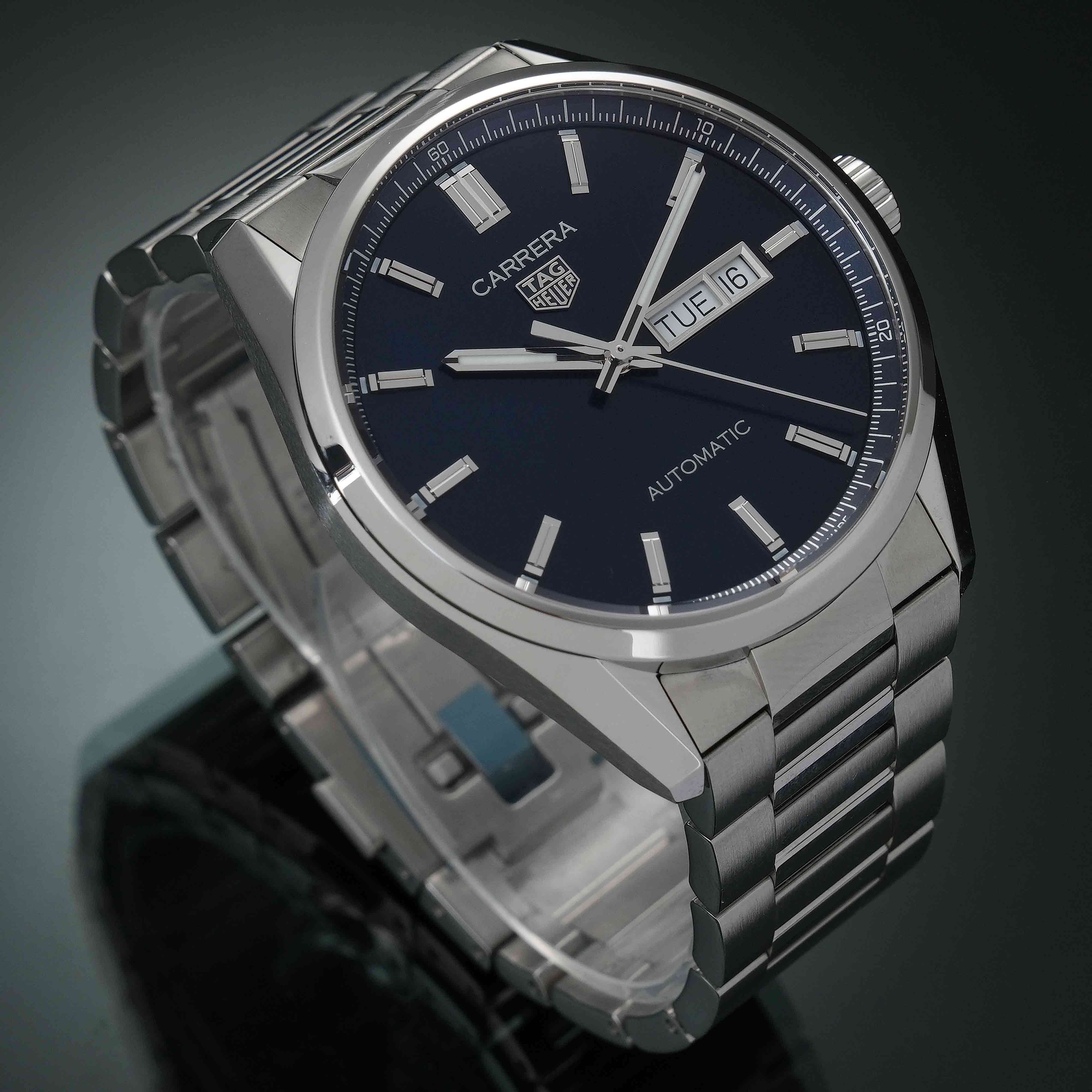 TAG Heuer(USED)태그호이어 까레라 데이데이트 WBN2012